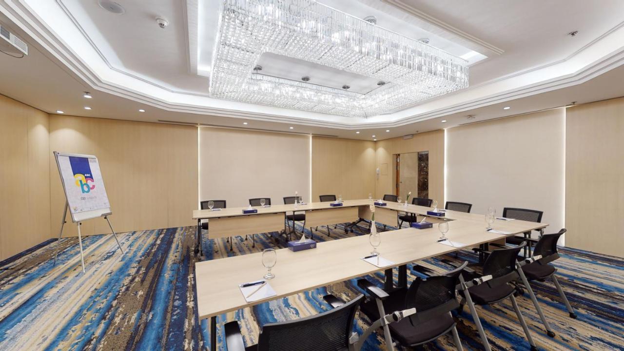 Ayass Hotel