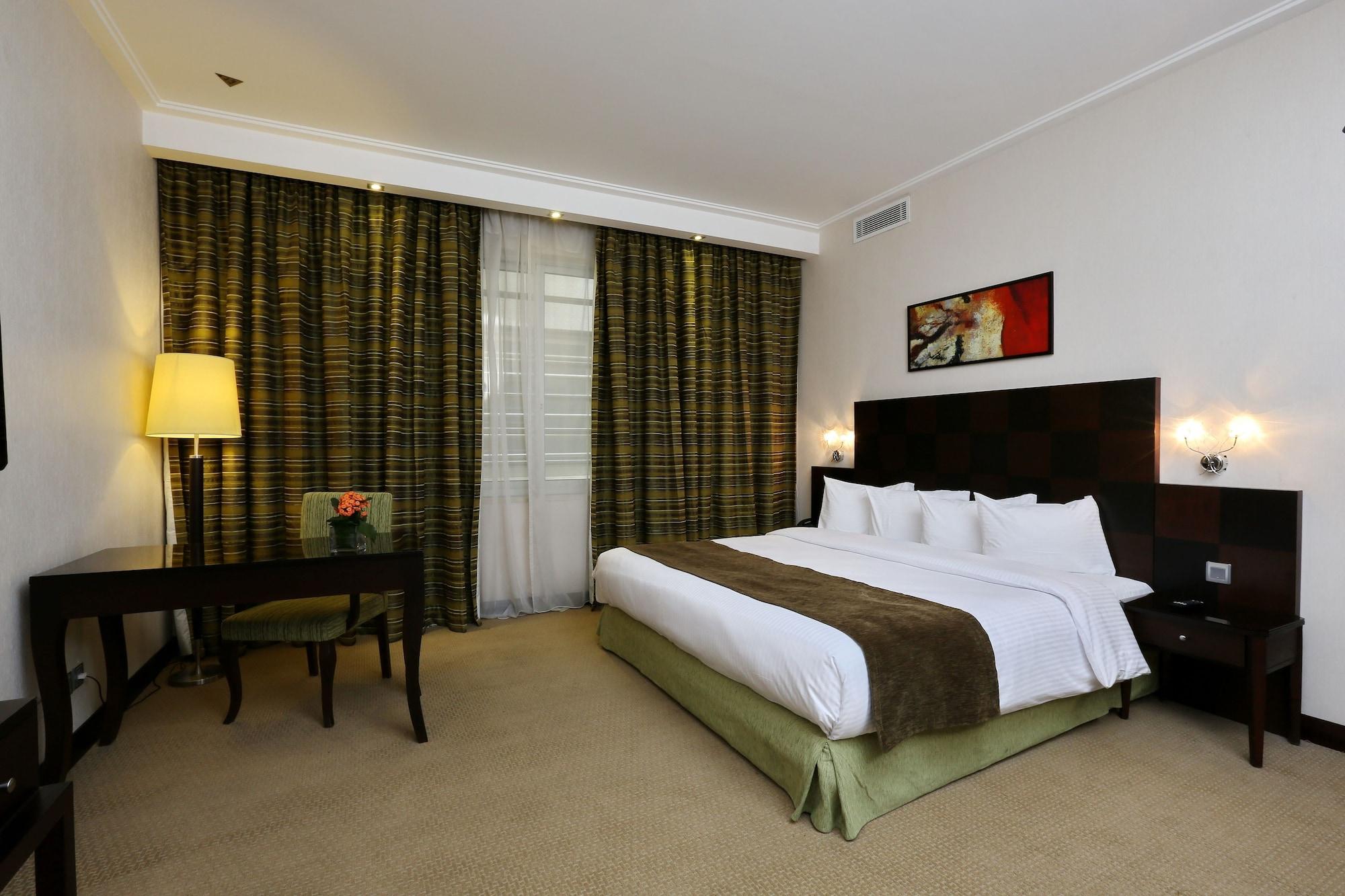 Ayass Hotel