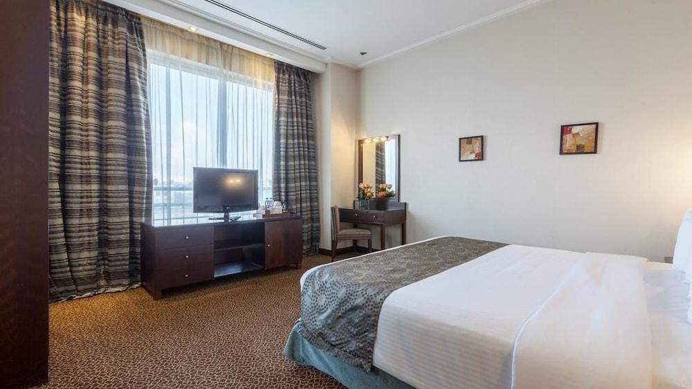 اياس 4* عمان